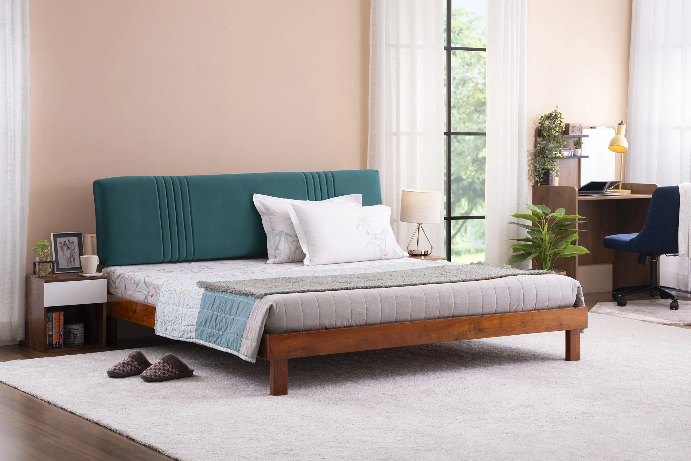 Bordo Solid Wood King Bed in Timeless Teak Finish - Deep Teal